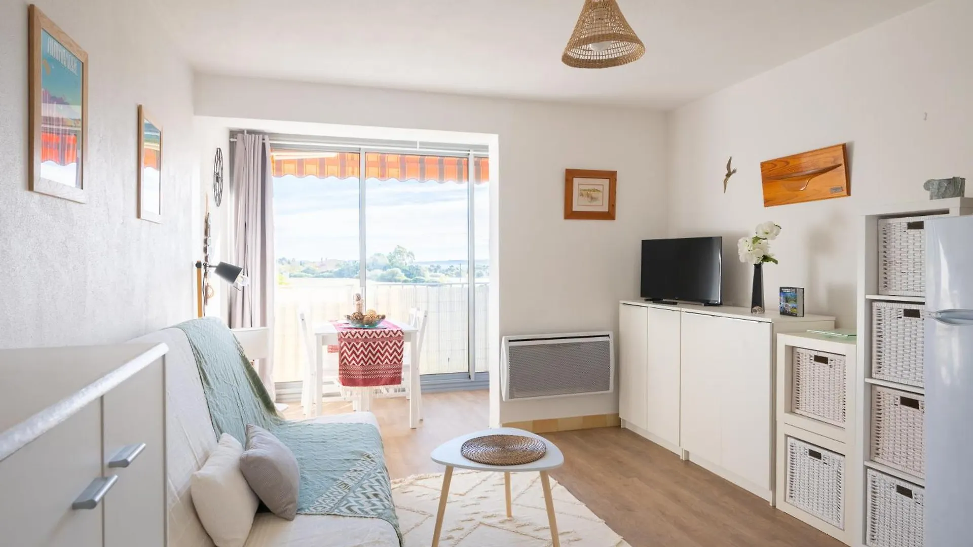 Appartement Charmant A 600 M Des Plages Proche Des Commerces Lesclesdenicole Carqueiranne